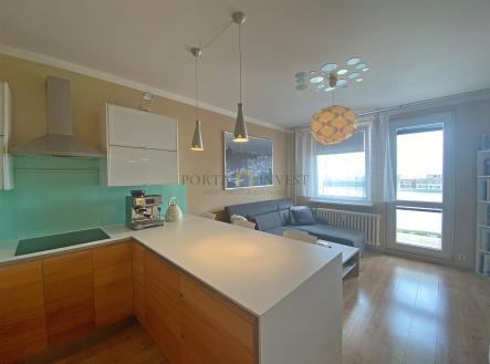 Pronájem bytu, 2+kk, 42 m²