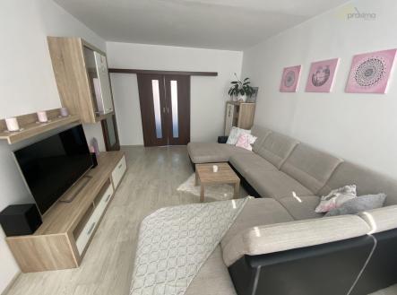 Pronájem bytu, 2+1, 65 m²