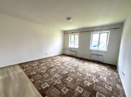 Pronájem bytu, 1+kk, 34 m²