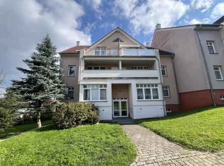 Dům