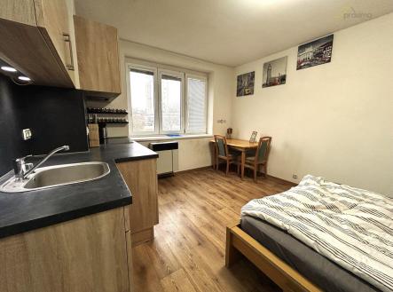 Pronájem bytu, 1+kk, 22 m²