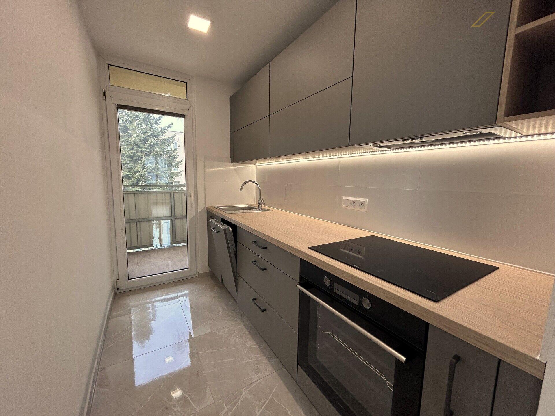 Pronájem zrekonstruovaného bytu 3+1 72m2