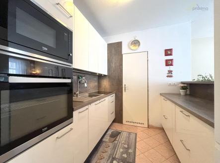 Pronájem bytu, 3+kk, 80 m²