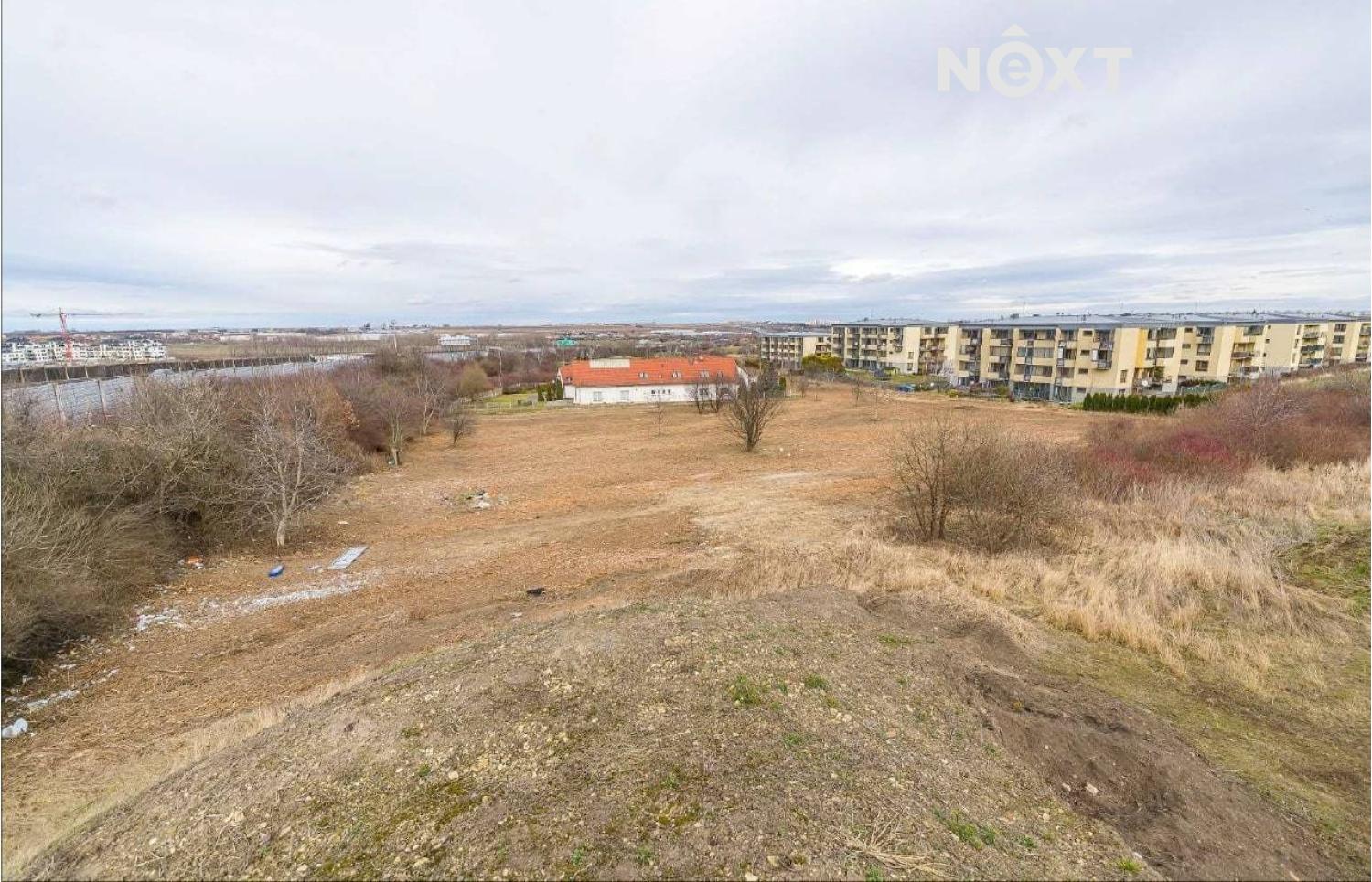 Prodej pozemek Komerční, 9821㎡