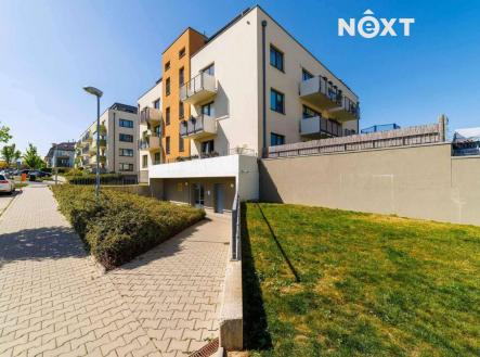 Pronájem bytu, 2+kk, 66 m²