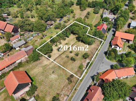 Prodej pozemku pro bydlení, 2 016 m²