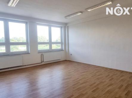 Pronájem - kanceláře, 35 m²