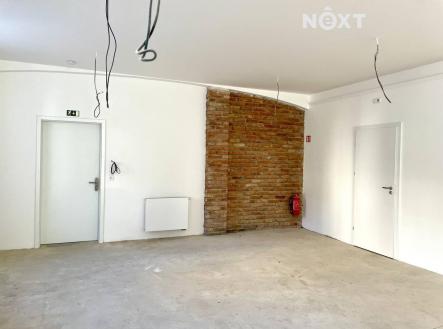 Pronájem kanceláře, 105 m²