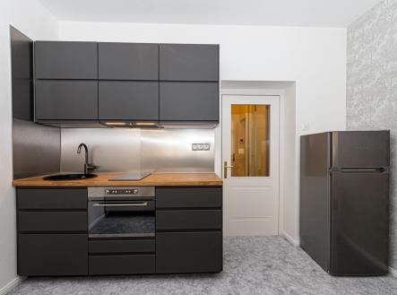 Pronájem bytu, 1+kk, 30 m²