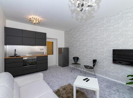 Pronájem bytu, 1+kk, 30 m²
