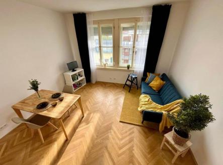 Pronájem bytu, 2+kk, 37 m²