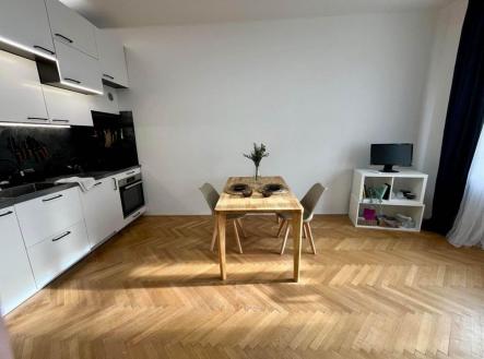 Pronájem bytu, 2+kk, 37 m²