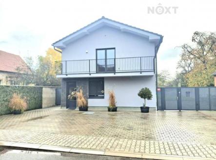 Pronájem bytu, 2+kk, 72 m²