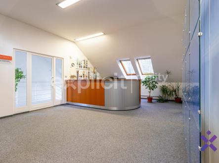 Prodej - kanceláře, 601 m²