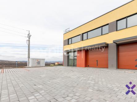 Pronájem - komerční objekt, sklad, 321 m²