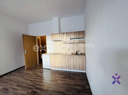 Pronájem bytu, 1+kk, 37 m²