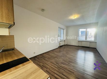 Pronájem bytu, 1+kk, 37 m²