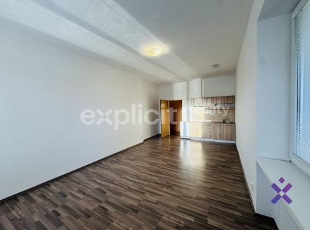 Pronájem bytu, 1+kk, 37 m²