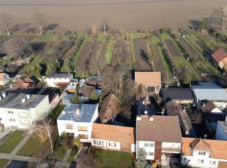 Prodej pozemku pro bydlení, 1 683 m²