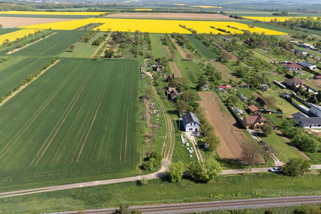 Prodej - pozemek pro bydlení, 2 736 m²