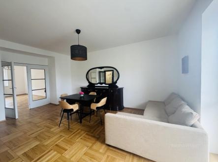 Pronájem bytu, 2+1, 73 m²