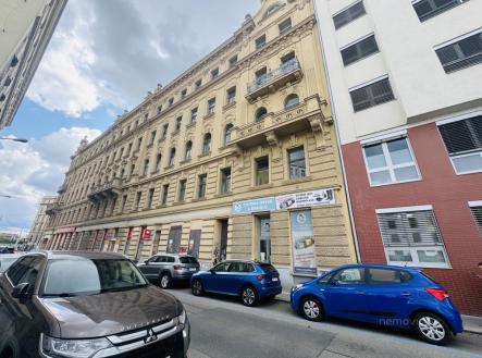 Prodej obchodní prostor