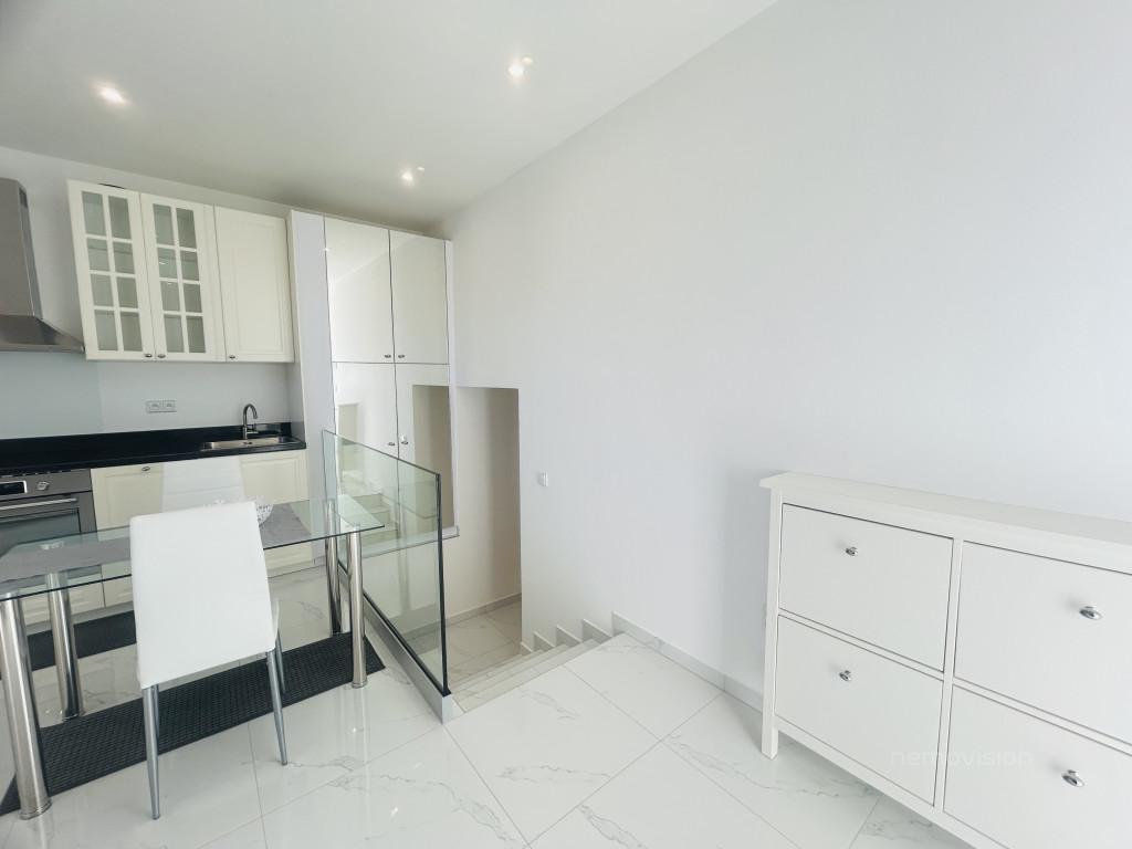 Pronájem bytu,  2+kk, 55 m²