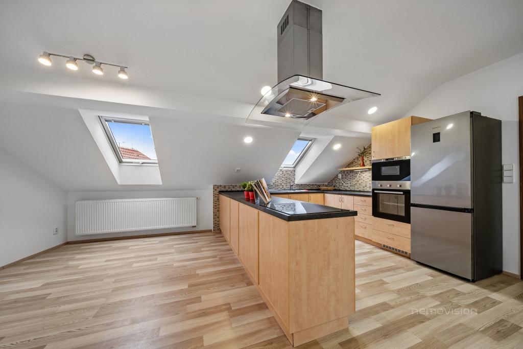 Prodej bytu,  4+kk, 138 m²