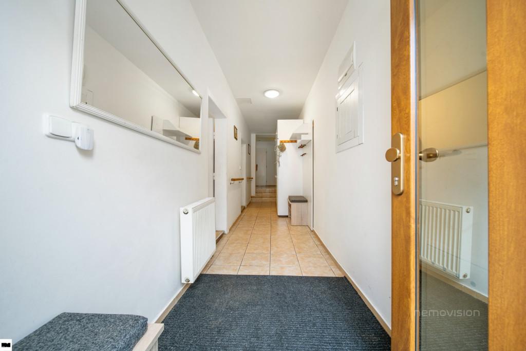 Prodej - domu/vily, 184 m²