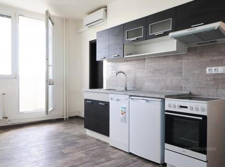 Pronájem bytu, 2+kk, 38 m²