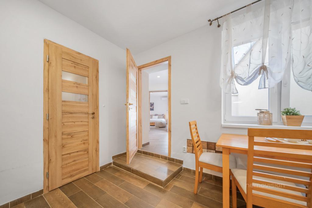 Prodej hotelu, 111 m²