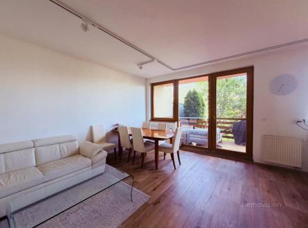 Pronájem domu/vily, 244 m²