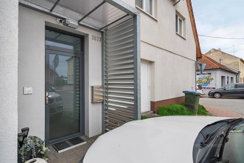 Prodej - nájemního domu, 234 m²