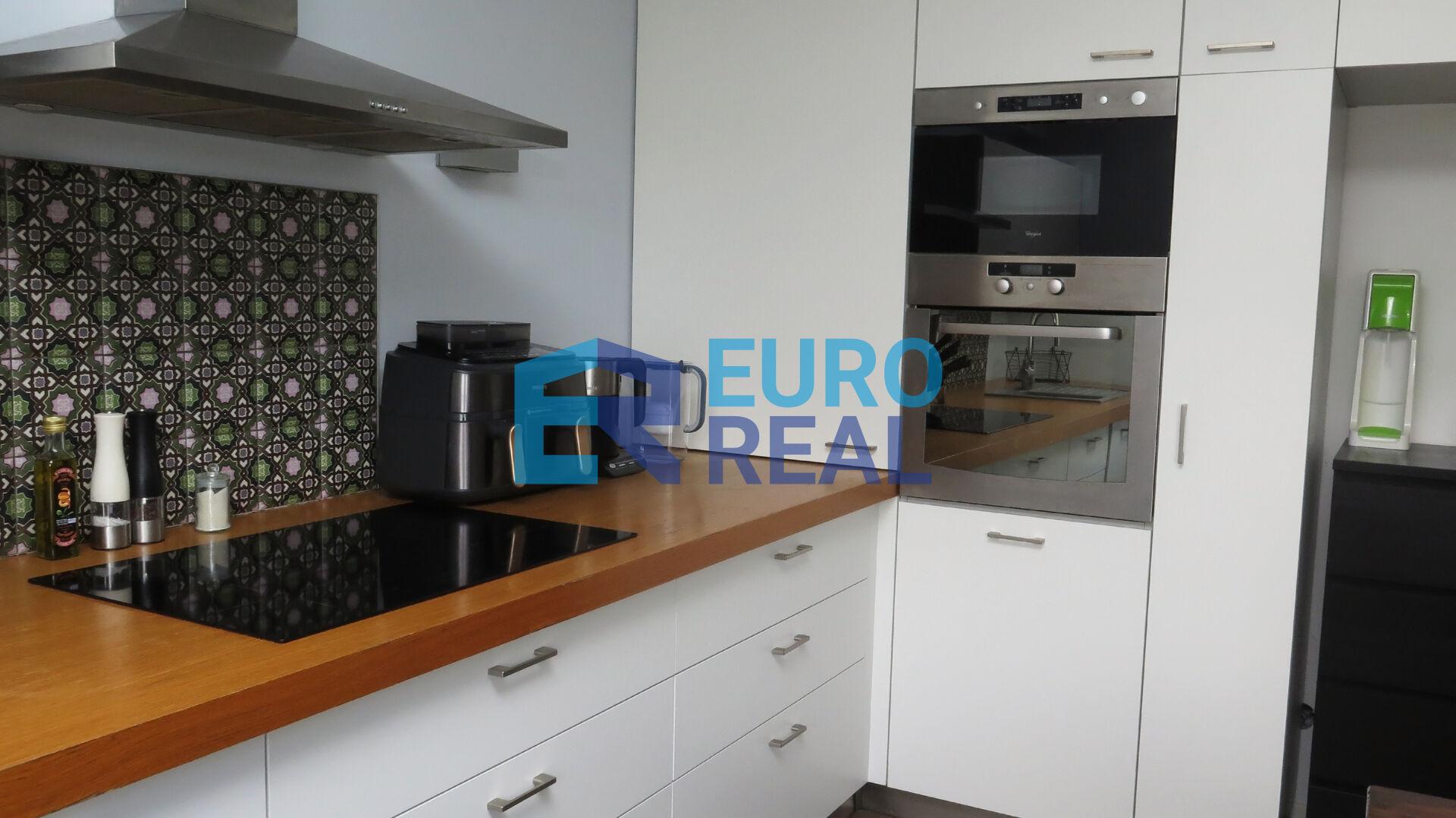 Řadový rodinný dům 5+1, 120m2 s krásnou zahradou, pozemek 300m2