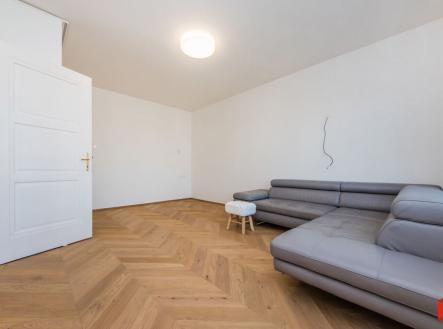 Pronájem bytu, 2+kk, 70 m²