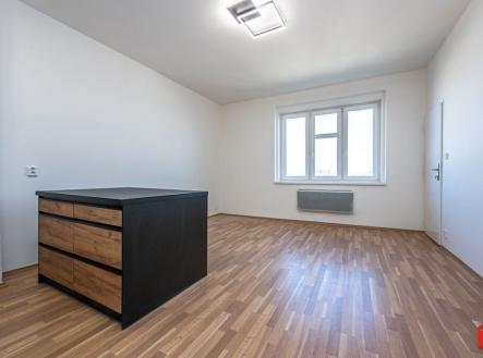 Pronájem bytu, 1+kk, 29 m²