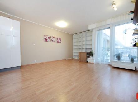 Pronájem bytu, 2+kk, 50 m²