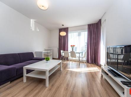 Pronájem bytu, 2+kk, 54 m²