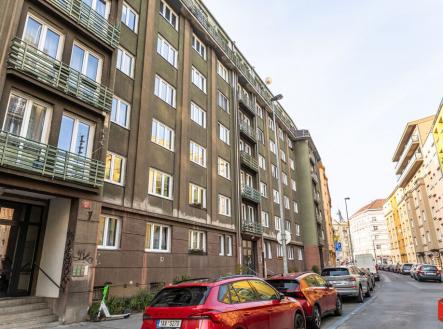 Pronájem bytu, 1+kk, 36 m²