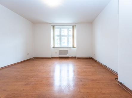 Pronájem bytu, 1+kk, 34 m²