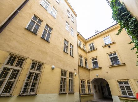 Pronájem bytu, 2+kk, 39 m²