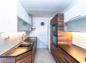 Pronájem bytu, 2+kk, 46 m²