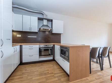 Pronájem bytu, 2+kk, 61 m²