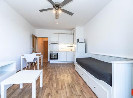 Pronájem bytu, 1+kk, 26 m²