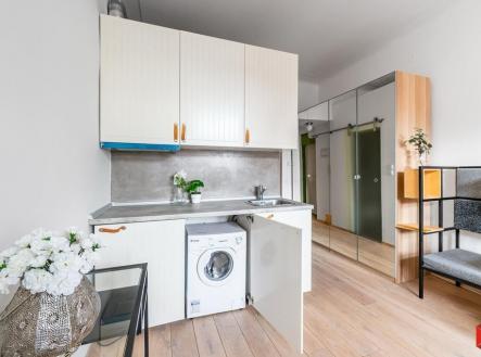 Pronájem bytu, 1+kk, 22 m²