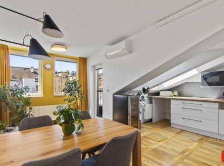 Prodej bytu, 4+kk, 136 m²