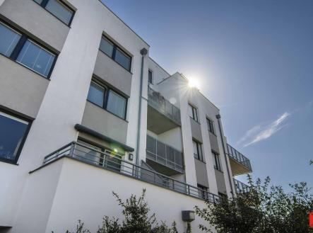 Prodej bytu, 3+kk, 96 m²