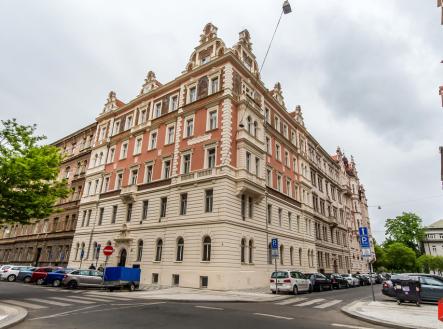 Prodej bytu, 4+1, 122 m²