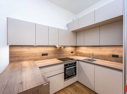 Pronájem bytu, 2+kk, 60 m²
