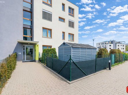 Pronájem bytu, 3+kk, 66 m²